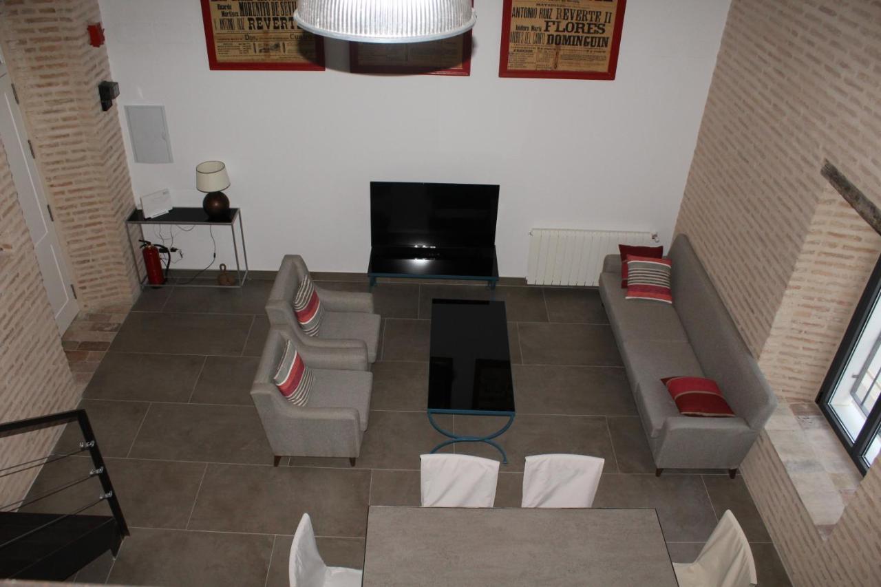 Cozy & Modern Apartment Hombre De Piedra Sevilla Exterior foto